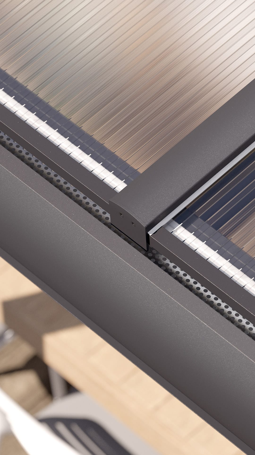 Aluminium-Sparrenkonstruktion eines Terrassendachs mit Stegplatten-Eindeckung im Detail